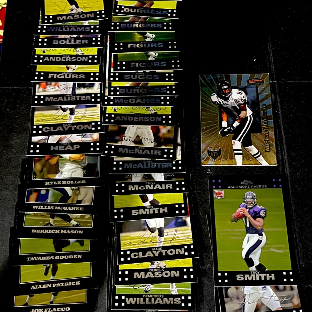 Lot of Baltimore Ravens Football Cards 1990/s